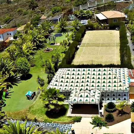 Gemuetliches Casa Pepe Guia de Isora (Tenerife)
